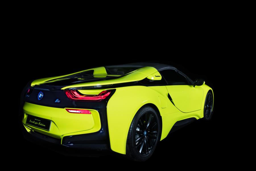  BMW i8 Roadster LimeLight Edition 2019 года  (фото 6 из 19)